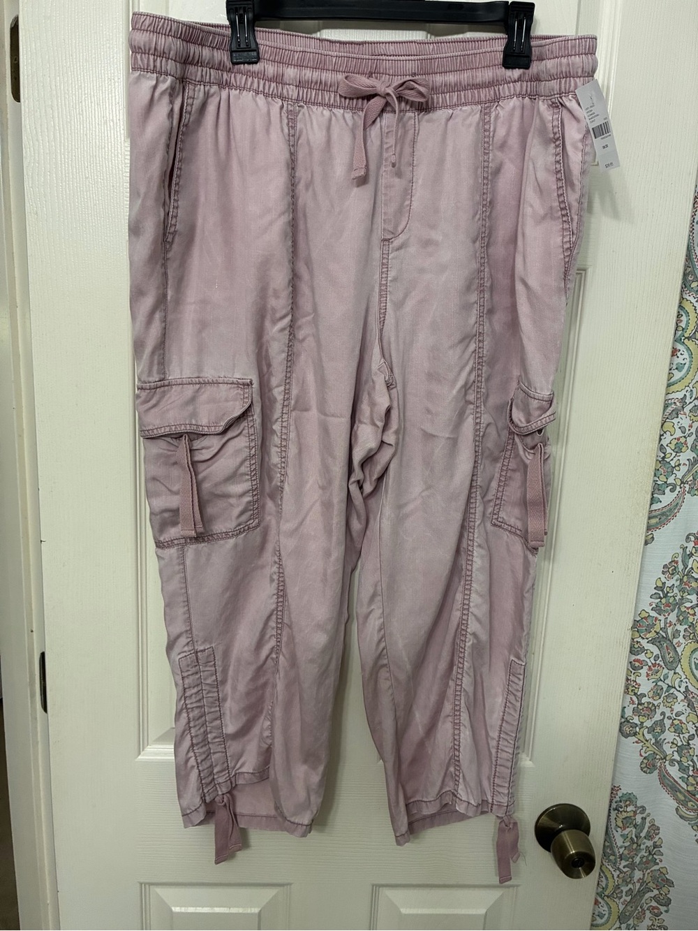 Lane Bryant Mauve Cargo capris Size 18/20